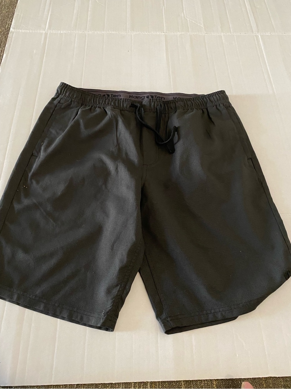 Hang Ten Gray Men's Black Drawstring Athletic Shorts XL